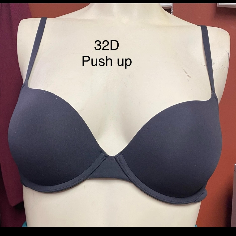 New skims 32D push up bra
